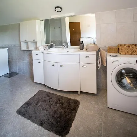 Apartma Kamra15 * Mezica